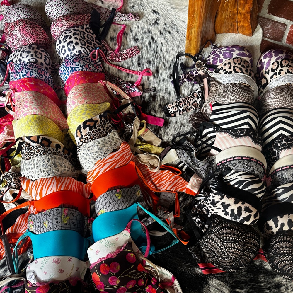 Victoria’s Secret Bras Size 34D